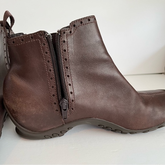 Merrell Plaza Mid Deep Mahogany Waterproof Brown Boots Size 8 - Picture 6 of 12